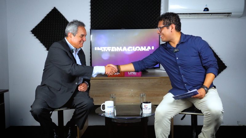 Entrevista al profesor Miguel Bosio en el podcast de Granefa Line, GranefaPod.