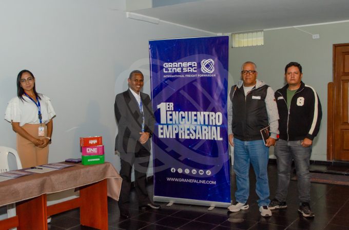 Panel de expertos en logística durante el 1er Encuentro Empresarial Granefa Line.